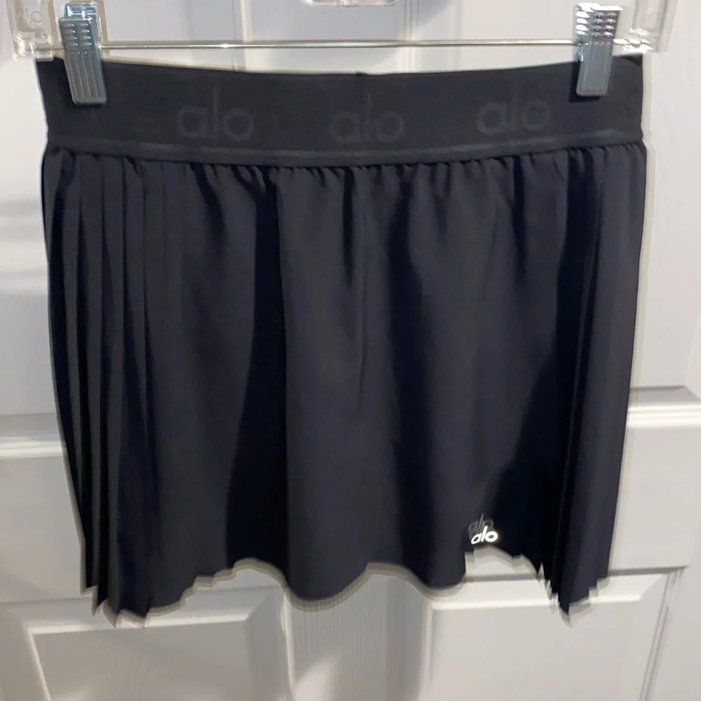 black alo tennis skirt